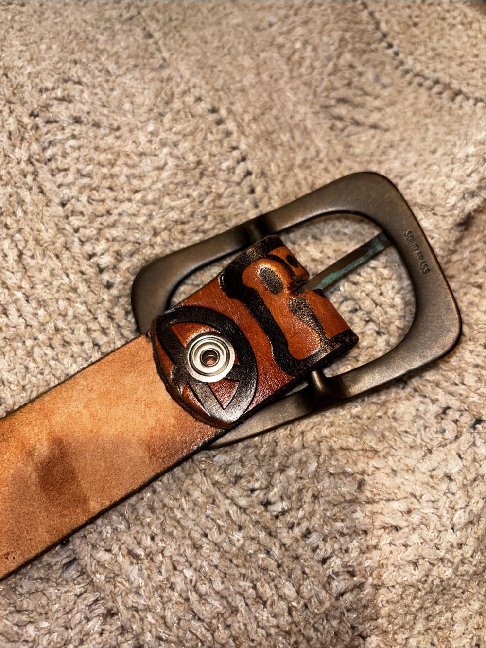 Vintage Hippie Peace Sign Hand Tooled Leather Belt Sz 36 Buckle with Patina - Picture 6 of 7